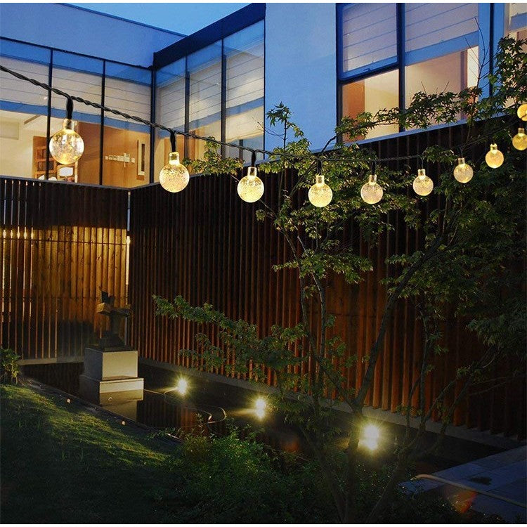 Karácsonyi installáció, kristálygömb típusú, 50 LED, 9,5 méter, napenergia, fényérzékelő