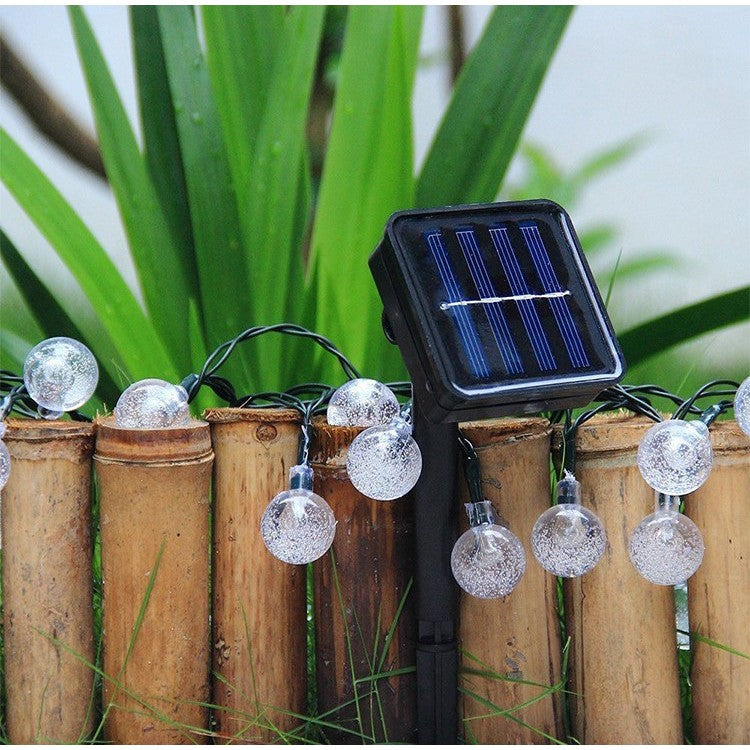 Karácsonyi installáció, kristálygömb típusú, 50 LED, 9,5 méter, menő, napenergia, fényérzékelő