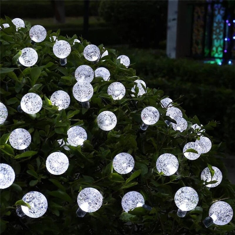 Karácsonyi installáció, kristálygömb típusú, 50 LED, 9,5 méter, menő, napenergia, fényérzékelő