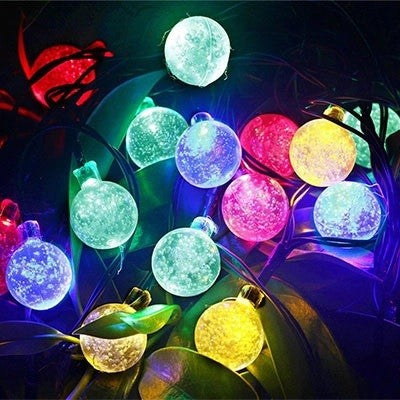 Karácsonyi installáció, kristálygömb típusú, 50 LED, 9,5 méter, napenergia, fényérzékelő