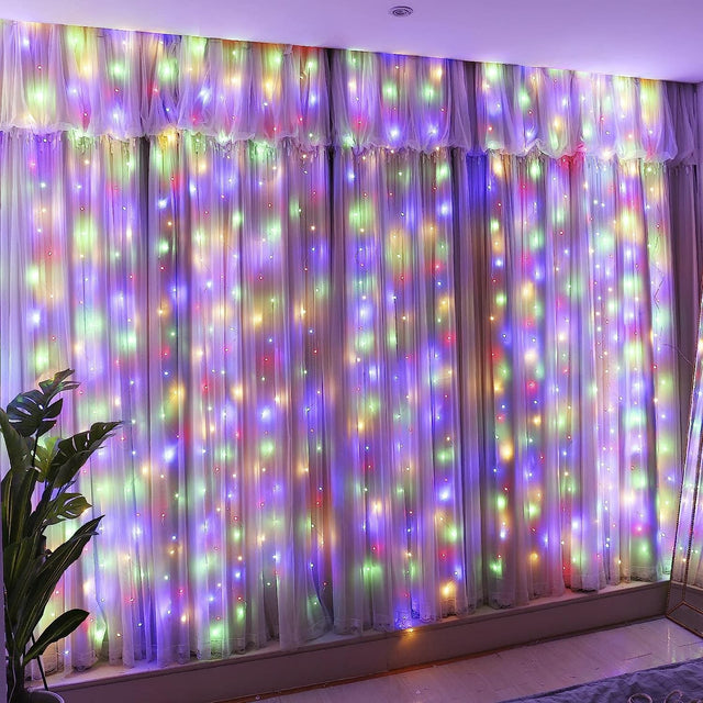 Instalație perdea Crăciun Yoto 1x1 m cu 60 LED-uri multicolor aprinse, vedere frontală completă