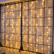 Instalație Crăciun tip perdea 2m x 1m, 120 LED-uri alb cald, vedere frontală luminată