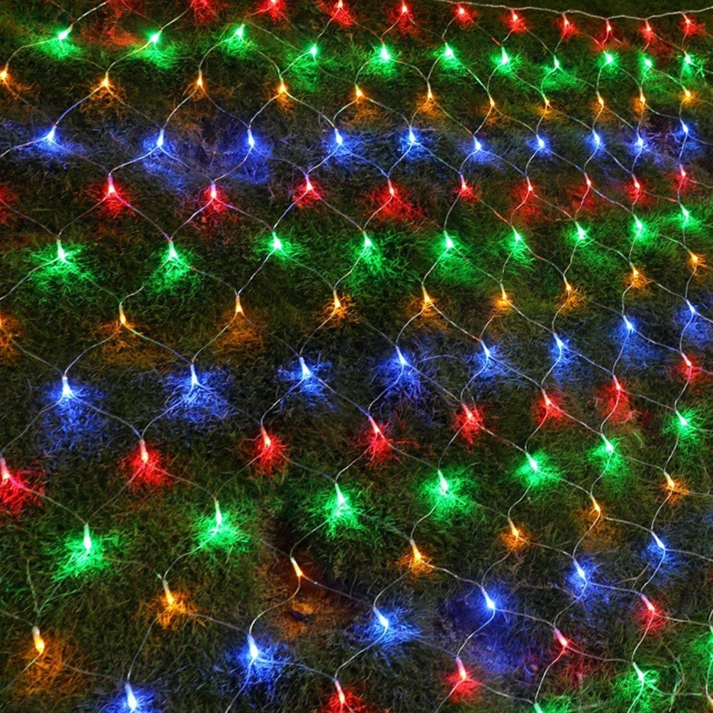 Instalație plasă Crăciun IP44 cu fir transparent anti-îngheț, detaliu textură LED-uri