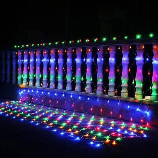Instalatie Craciun, Tip Plasa, IP 44, 6 x 1 m, 240 LED-uri, Multicolor, 8 jocuri de lumini, Transformator cu telecomanda, Interconectabila, Prelungitor 3 m inclus, Fir transparent, Vivimall - vivimall.ro