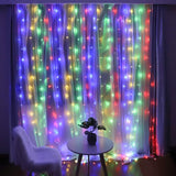 Detaliu LED-uri multicolor instalație perdea Yoto pe fir de cupru transparent