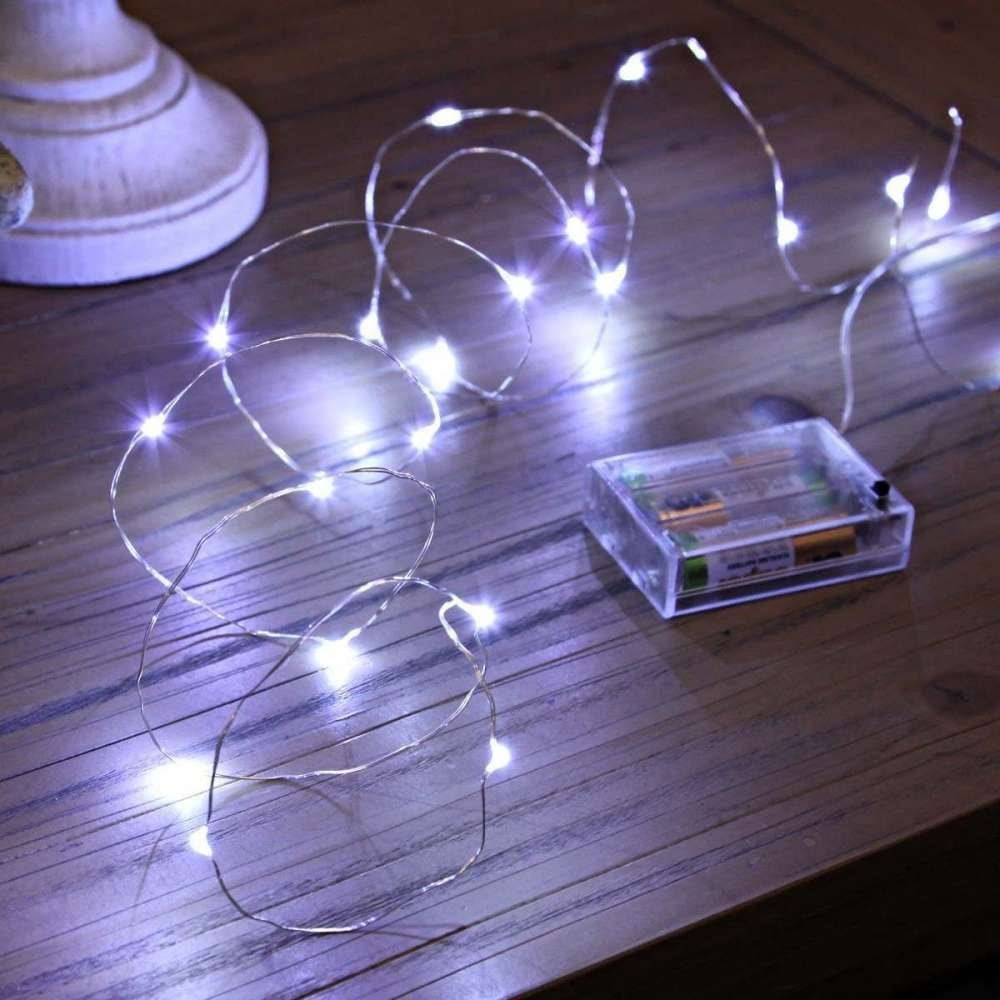 Karácsonyi elemes lineáris fényfüzér, 2 fényfüzér, 5 m rézhuzal, 50 LED, menő