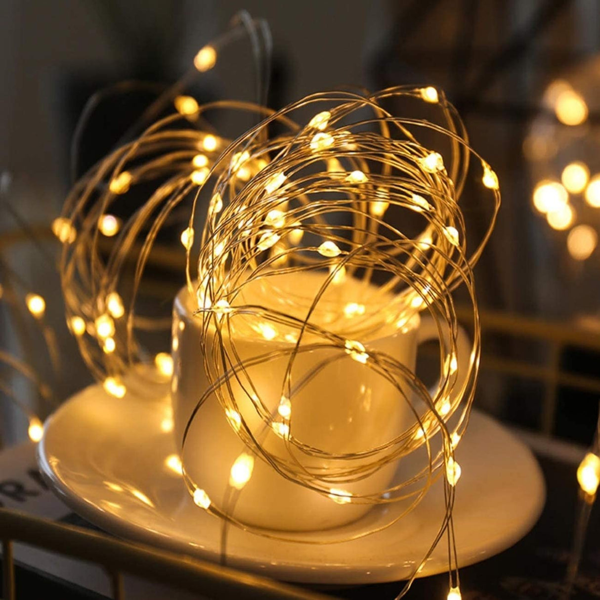 Instalatie de Craciun Liniara, Vivimall®, Tip Liniara, Fir Cupru, 8 Jocuri de Lumini, cu Telecomanda, 5 m, 50 Led-uri, Alimentare USB, 4.5V, Alb Cald