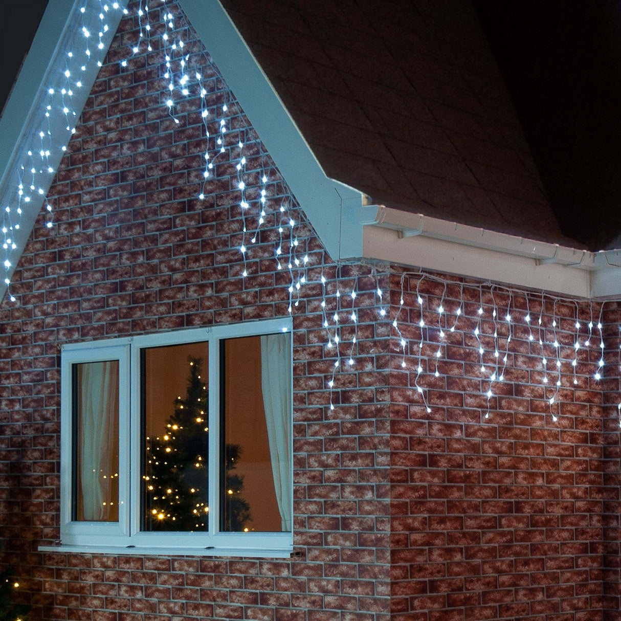 Prémium karácsonyi installációs rojtos típus vakuval 8 m 252 klassz LED 2095 W összekapcsolható