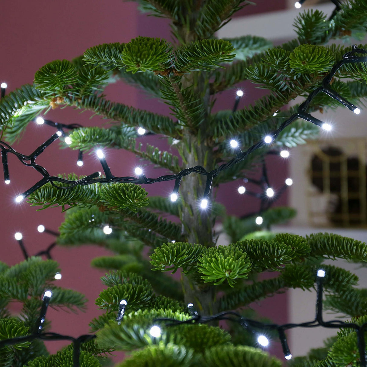 Karácsonyi installáció, prémium, lineáris / füzér típusú, 50 m, 500 nagy LED, menő