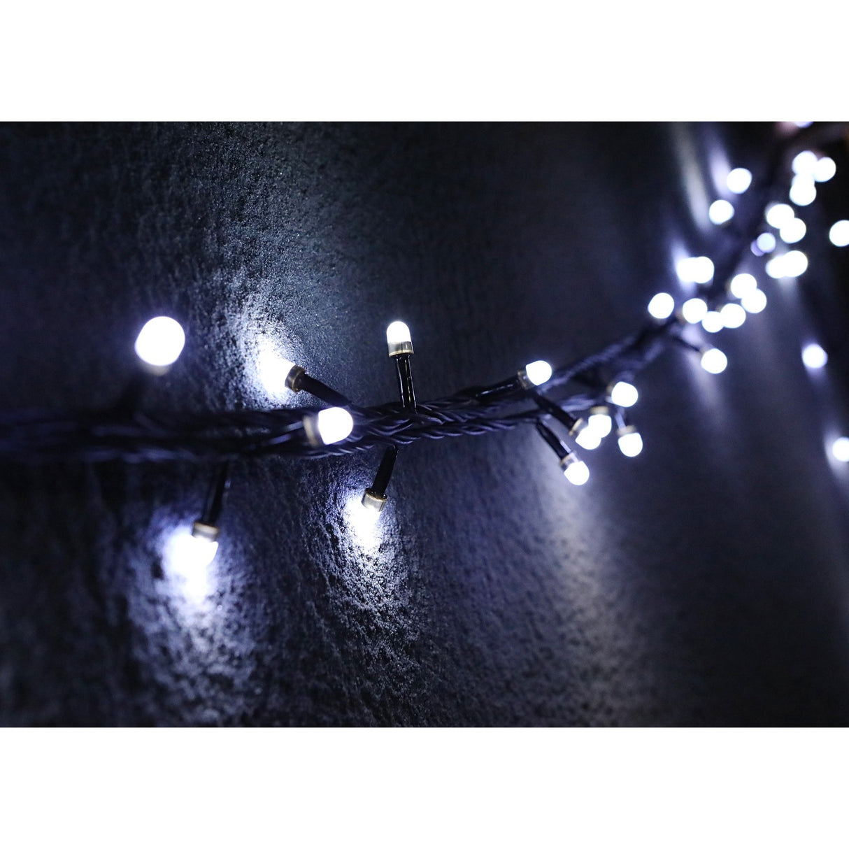 Karácsonyi installáció, prémium, lineáris / füzér típusú, 50 m, 500 nagy LED, menő