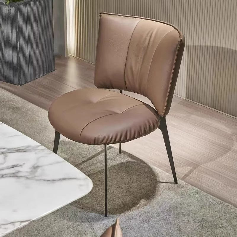 Scaun de Sufragerie, Flippy, Stil Italian, Schelet Metalic, Exterior din Piele, 45 x 49 x 82 cm, Maro - vivimall.ro