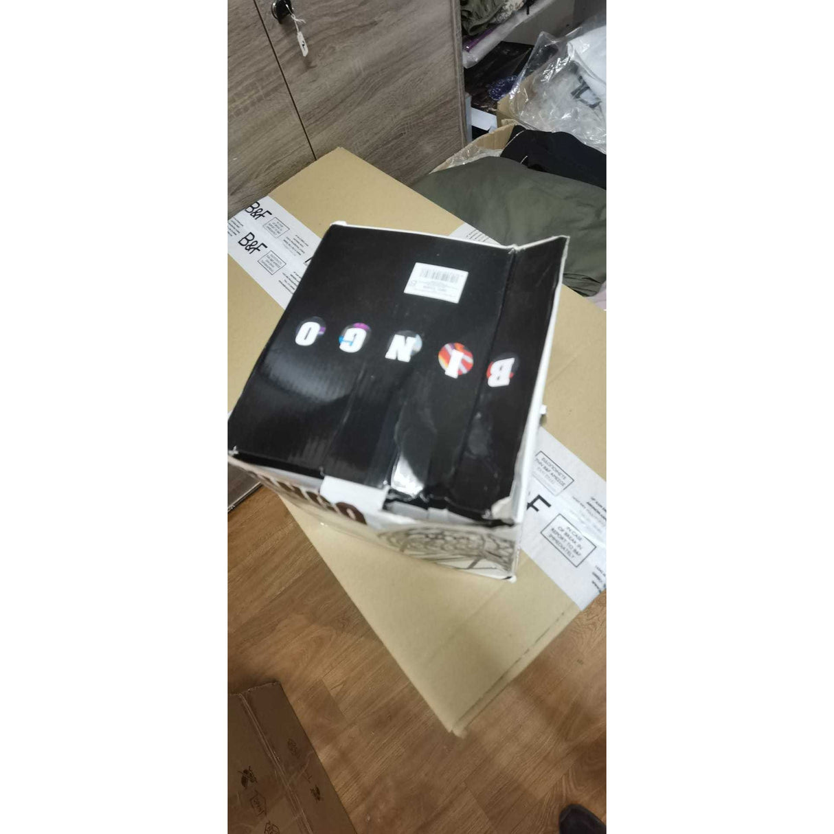 Joc Bingo Vivimall, din metal, 75 bile albe, portabil, 21 x 21 cm, negru, Resigilat - vivimall.ro