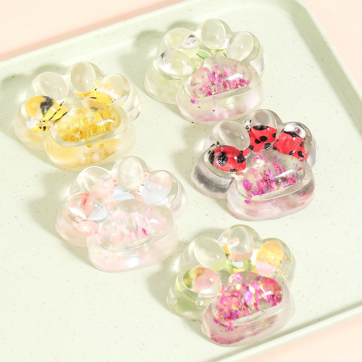 Jucarie Antistres Squishy, Flippy, cu Revenire Lenta, Squeeze Pinch Family, Model Cat Paw, 6.5 x 7 cm, din Tpr, 4-6 Ani, Model 7 Insecte, Transparent - vivimall.ro