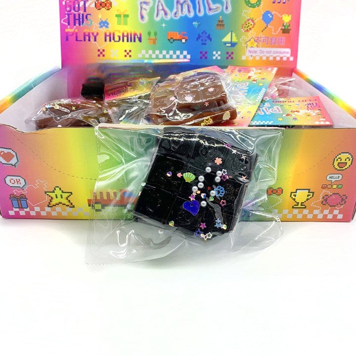 Jucarie Antistres Squishy, Vivimall, cu Revenire Lenta, Squeeze Pinch Family, Model Cuburi de Ciocolata, Neagra - vivimall.ro