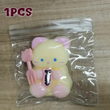 Jucarie Antistres Squishy, Vivimall, cu Revenire Lenta, Model Pisicuta, Squeeze Pinch Family, 9 x 5.5 cm, Galben - vivimall.ro