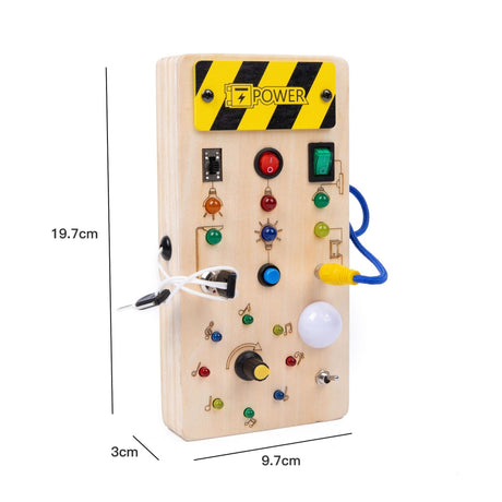 Detaliu comutatoare și butoane interactive Busy Board Flippy, circuit luminos LED activat