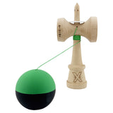 Kendama X Originala, Profesionala, Vivimall, Cupe Mari KING SIZE V3, Rubber Grip, Gaura in Baza, Rulment Metalic, din lemn 18 cm, Ata 55 cm, Bicolor Verde/Negru - vivimall.ro