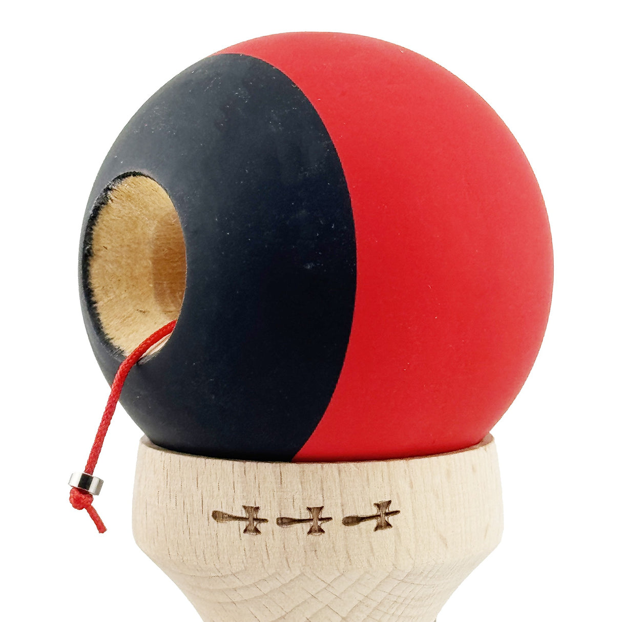 Kendama X Originala, Profesionala, Vivimall, Cupe Mari KING SIZE V3, Rubber Grip, Gaura in Baza, Rulment Metalic, din lemn 18 cm, Ata 55 cm, Bicolor Rosu/Negru - vivimall.ro