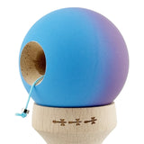Kendama X Originala, Profesionala, Vivimall, Cupe Mari KING SIZE V3, Rubber Grip, Gaura in Baza, Rulment Metalic, din lemn 18 cm, Ata 55 cm, Gradient Mov/Albastru - vivimall.ro