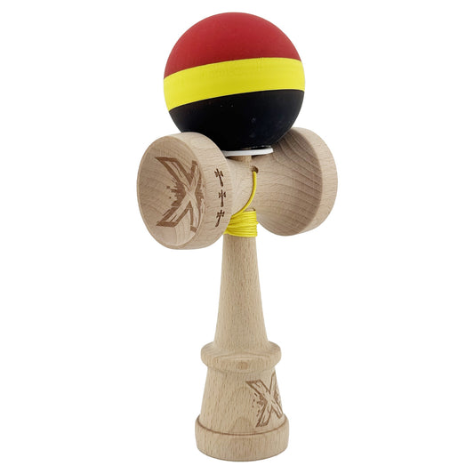 Kendama X Originala, Profesionala, Vivimall, Cupe Mari KING SIZE V3, Rubber Grip, Gaura in Baza, Rulment Metalic, din lemn 18 cm, Ata 55 cm, M Rosu/Galben/Negru - vivimall.ro