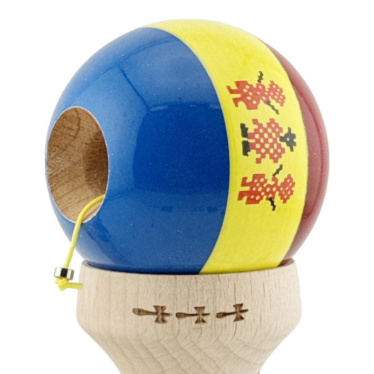 Detaliu ață colorată 55 cm kendama profesională Super Sticky, rezistentă și flexibilă