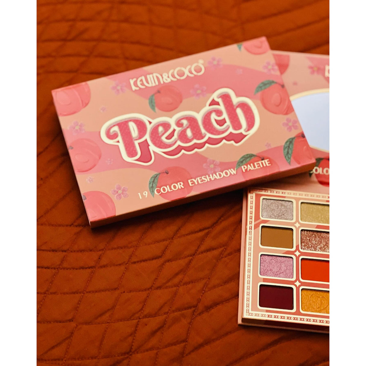Palete de Machiaj, KEVIN & COCO, Peach, Fard de Pleoape, 19 culori, 19x13x1.5 cm - vivimall.ro