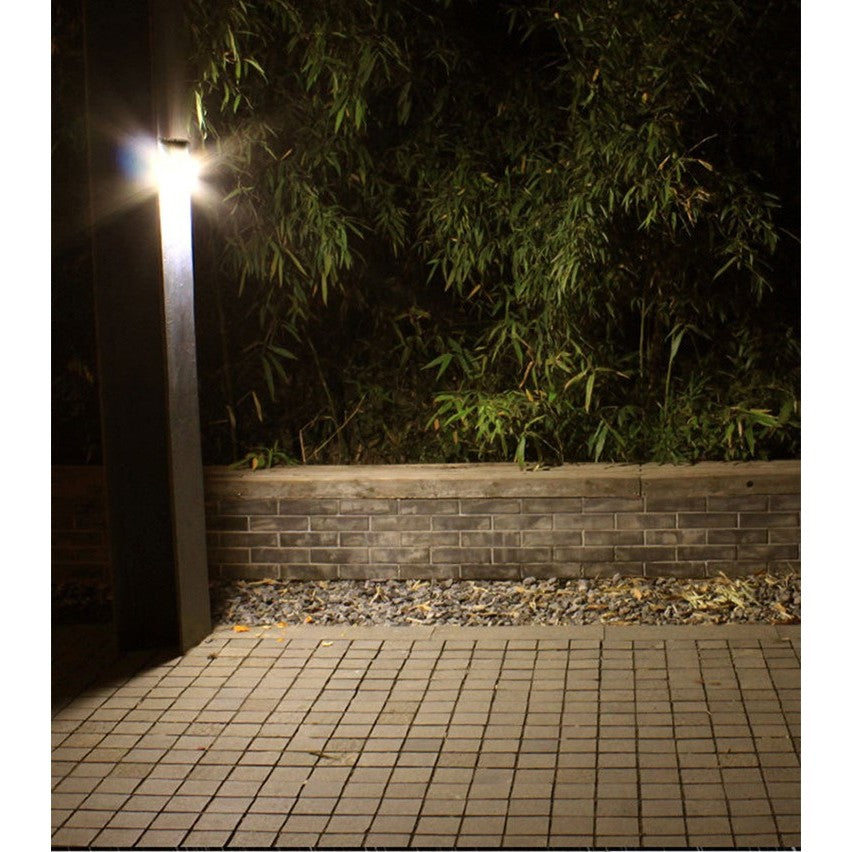 Lampa cu incarcare solara pentru exterior, 100 LED cu distanta de inductie, montaj pe perete, fara cabluri, cu 4 fete, Vivimall - vivimall.ro