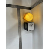 Lampa de veghe in forma de luna 3D Moon Light Alb Cald, alimentare baterii, stand plastic inclus, 8 cm, Vivimall - vivimall.ro