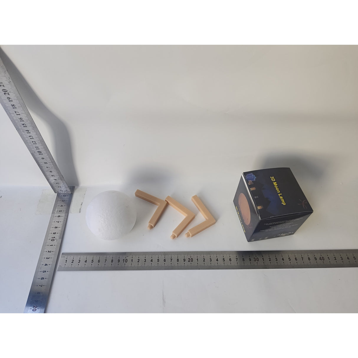 3D Holdfényes Hűs Éjszakai Fény, Elemmel Működő, Műanyag Állvánnyal, 8 Cm