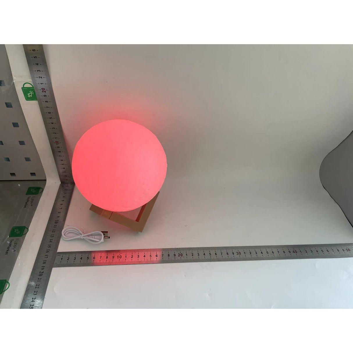 3D Holdfényes Éjszakai Fény, LED Fény, 7 Szín, Érintésre Váltó Szín, Elemmel Működő, Elem Nincs, Műanyag Talp Tartalmazza, 15 Cm
