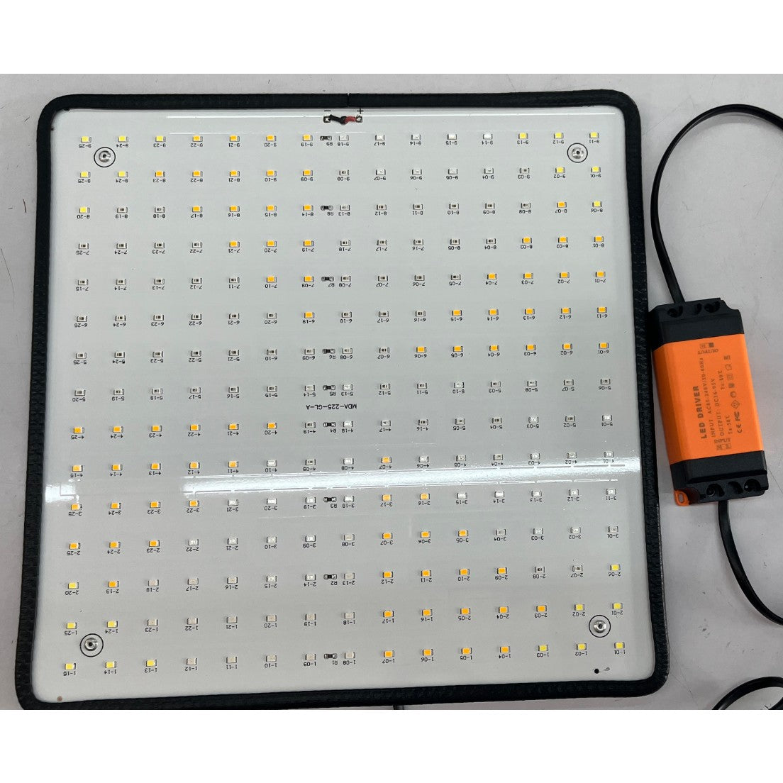 15 W-os LED lámpa növénynövekedéshez | Florix 2