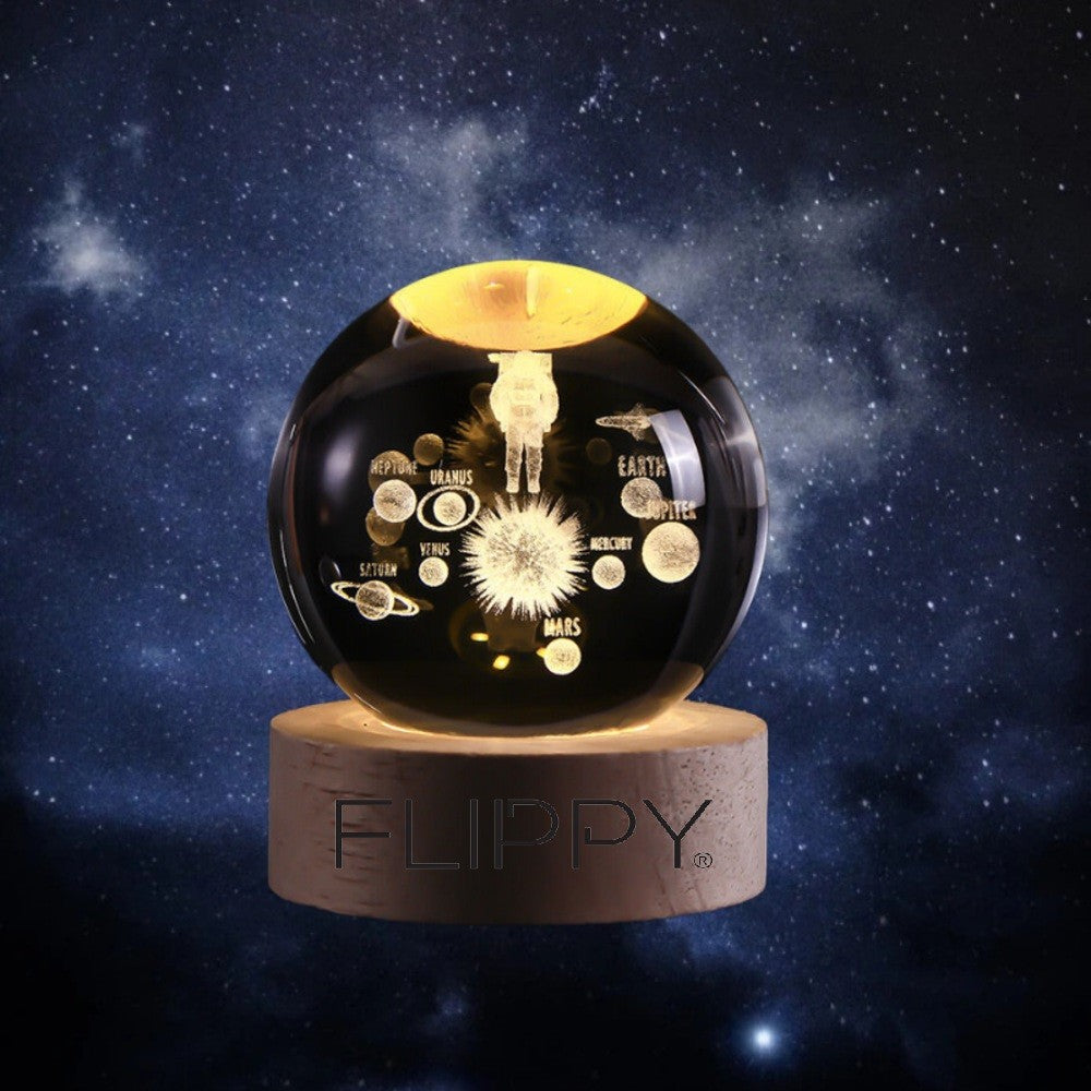 Dekoratív LED lámpa, 6 cm átmérőjű kristálygömbbel, USB tápellátás, fa állvány, világítás