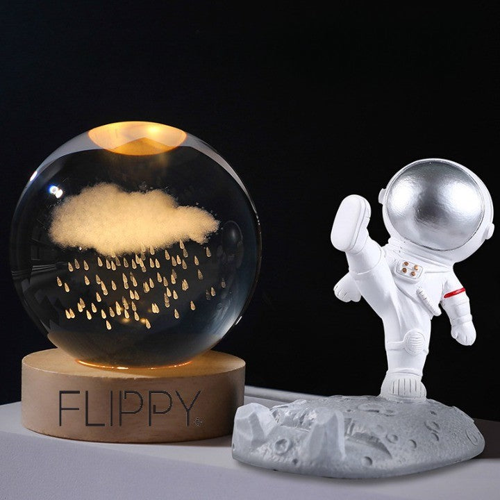 Dekoratív LED lámpa, 6 cm átmérőjű kristálygömbbel, USB tápellátás, fa állvány, világítás