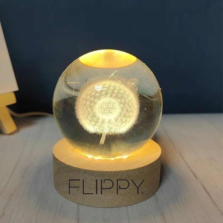 Dekoratív LED lámpa, 6 cm átmérőjű kristálygömbbel, USB tápellátás, fa állvány, világítás
