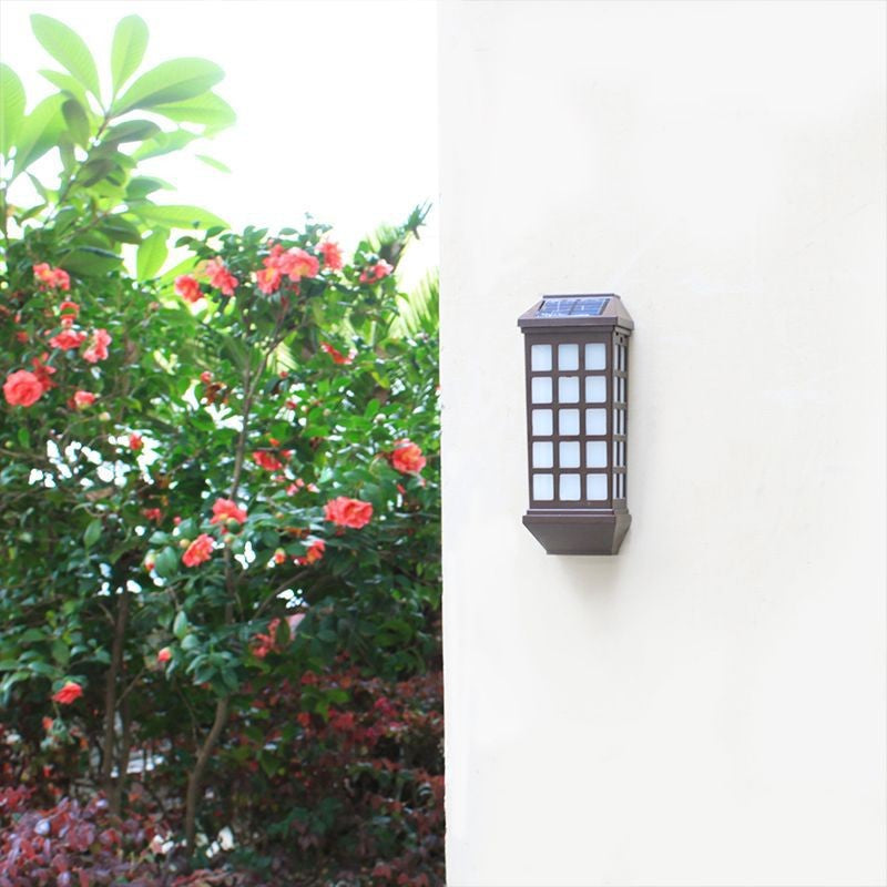 Lampa solara LED tip Felinar pentru perete Vivimall, Set din 2 Buc, 23 x 9 cm, 1.2V, ABS, 600mAh, Rezistent la Apa, Tip lumina alb cald, Maro - vivimall.ro