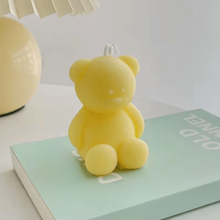 Lumanare Parfumata, Vivimall, Model Ursulet, Galbena, Aroma de Lime si Citrice, 5.5x3.6x4 cm - vivimall.ro