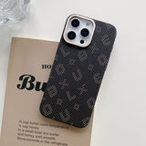 Carcasa Magnetica, Vivimall, din Fibra de Carbon, pentru iPhone 17 Pro, Maro - vivimall.ro