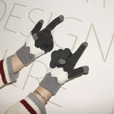 Manusi de Dama, Vivimall, Model Ondulat, Functie Touchscreen (ecran tactil), Material Acril Tricotat, Manseta Elastica, Interior Catifelat, Marime Universala, Gri/Alb - vivimall.ro