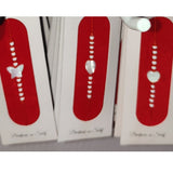 Martisor Bratara cu Sidef, Snur Rosu Reglabil, Margele Albe si Rosii, Pandantiv din Scoica, Modele de Sezon - vivimall.ro