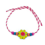 Martisor Bratara Multicolora pentru Copii Random, Snur Alb Rosu, Pandantive din Lemn, Colorate, Modele pentru Copii cu Specific Martisor - vivimall.ro