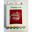 Broșă mărțișor mică din metal în cutie cadou, model 11, dimensiune 2,5-3 cm, vedere frontală