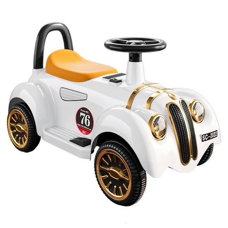 Masinuta Electrica Vivimall, Model de Epoca, cu Acumulator, Sistem Anti-Rasturnare, Sistem de Lumini si Sunet, 1-5 Ani, 75 x 36 x 45 cm, Alb, Resigilat - vivimall.ro