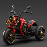 Tricicleta Electrica pentru Copii, Vivimall, cu 2 Acumulatoare 380*2, 6V 4.5, Sistem Anti-Rasturnare, Sistem de Lumini si Sunet, 6-8 Ani, 93 x 48 x 63 cm, Rosu Negru - vivimall.ro