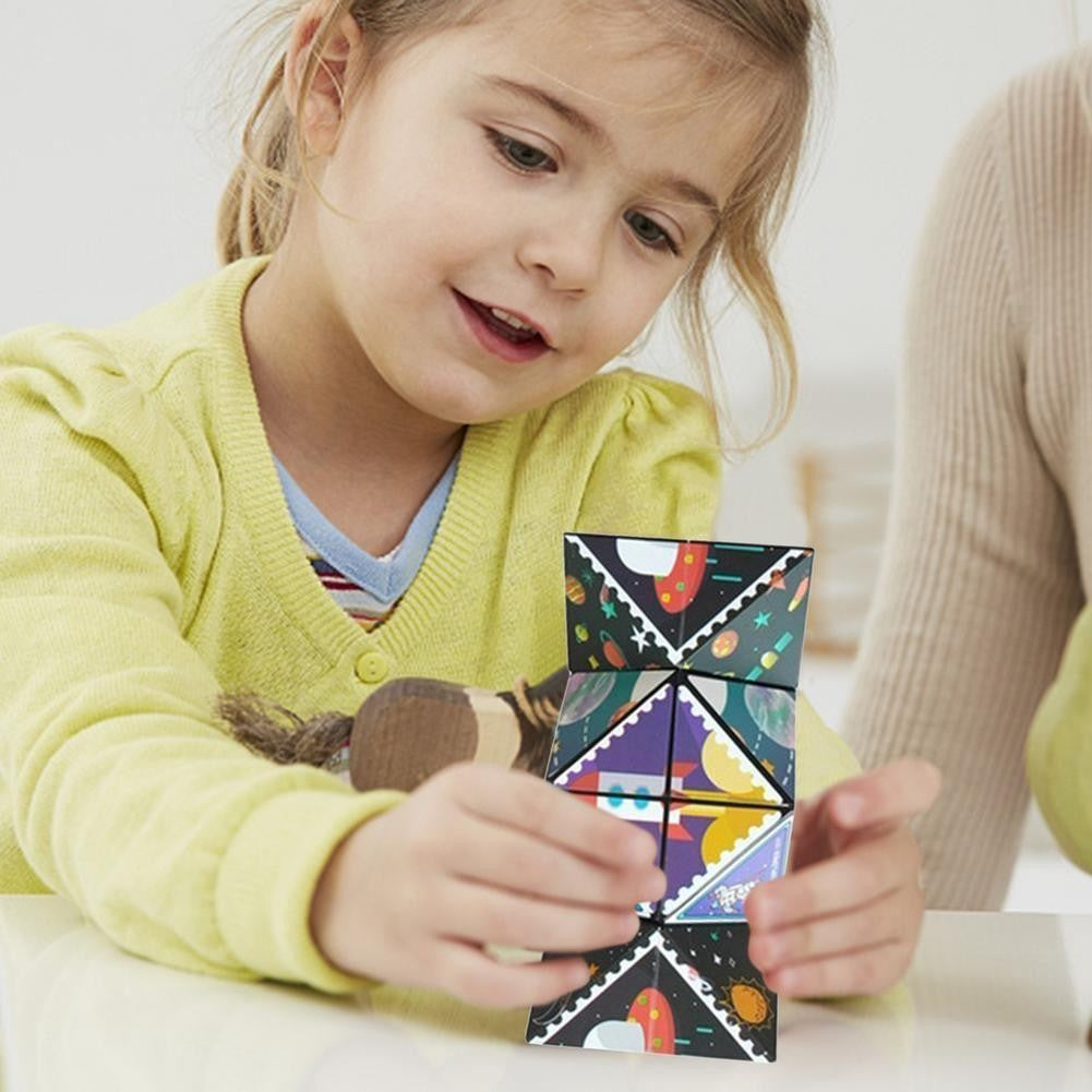 Jucarie Interactiva, Flippy, 3D Cub Rubik, Diferite Forme, Anti-stress, Tema Spatiu Cosmic, Multicolor