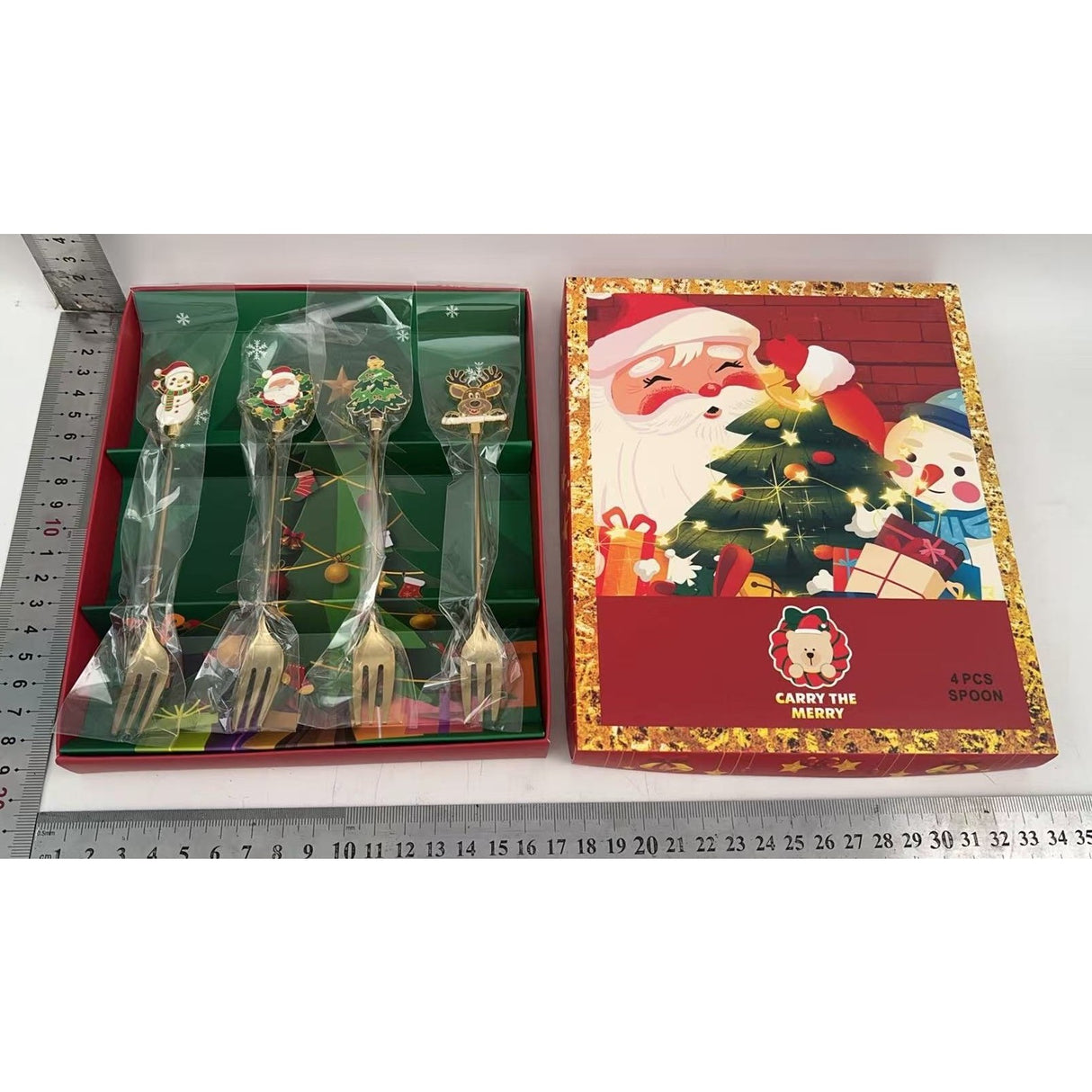 Set 4 Furculite, Flippy, Tema Craciun, Model Carry The Merry, 4 Modele, din Otel Inoxidabil, 19.5 x 16 x 2 cm, Multicolor - vivimall.ro