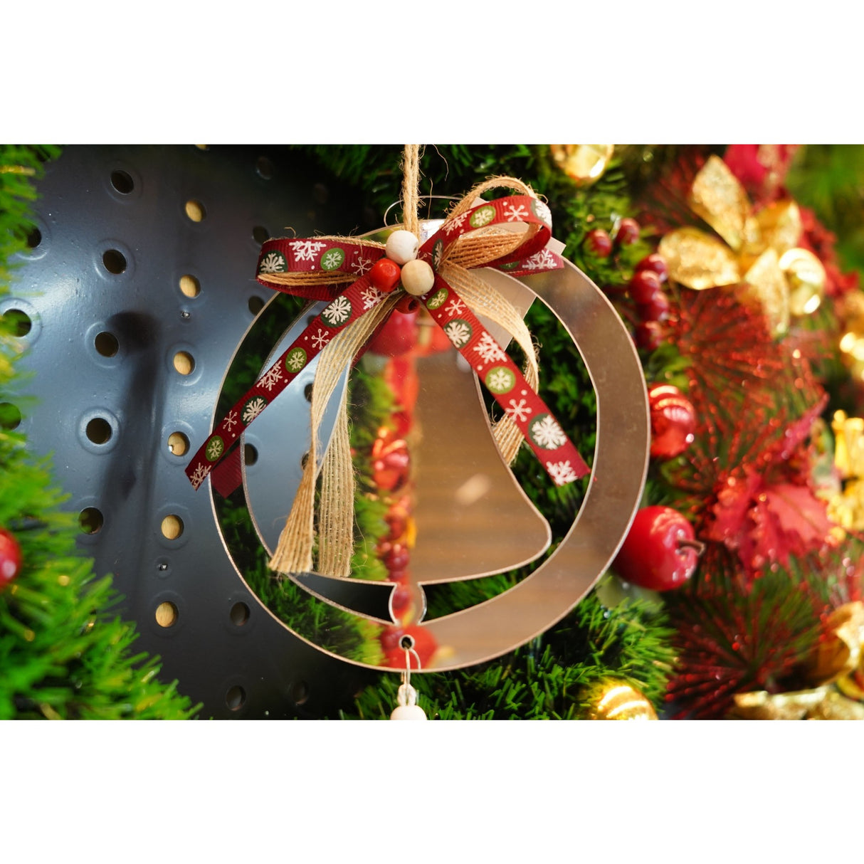 Ornament brad, Vivimall, Clopotel, Argintiu, Lucios, 14*26CM, Acril, Interior/ Exterior - vivimall.ro