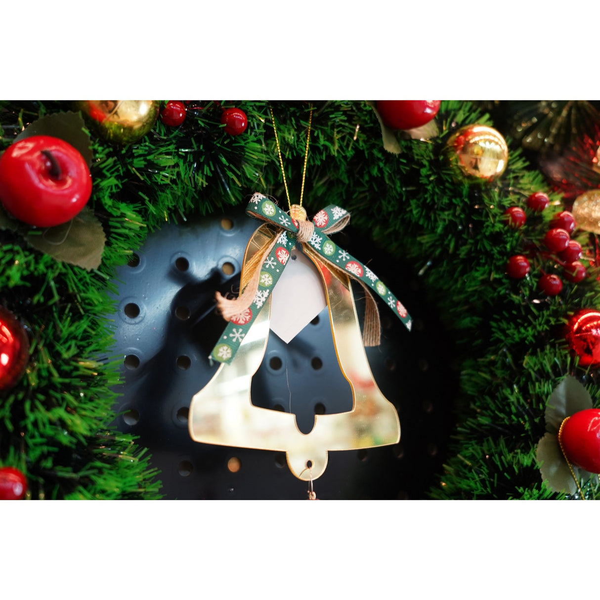 Ornament brad, Vivimall, Clopotel, Auriu, Lucios, 14*28CM, Acril, Interior/ Exterior - vivimall.ro