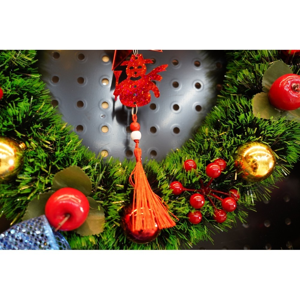 Ornament brad, Flippy, Stea, Om de zapada, Rosu, Lucios, 10*28CM, Acril, Interior/ Exterior - vivimall.ro