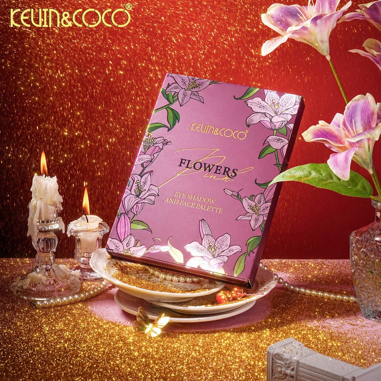 Paleta Kevin&Coco Flowers deschisă, farduri de pleoape și blush în nuanțe multicolor, vedere de sus