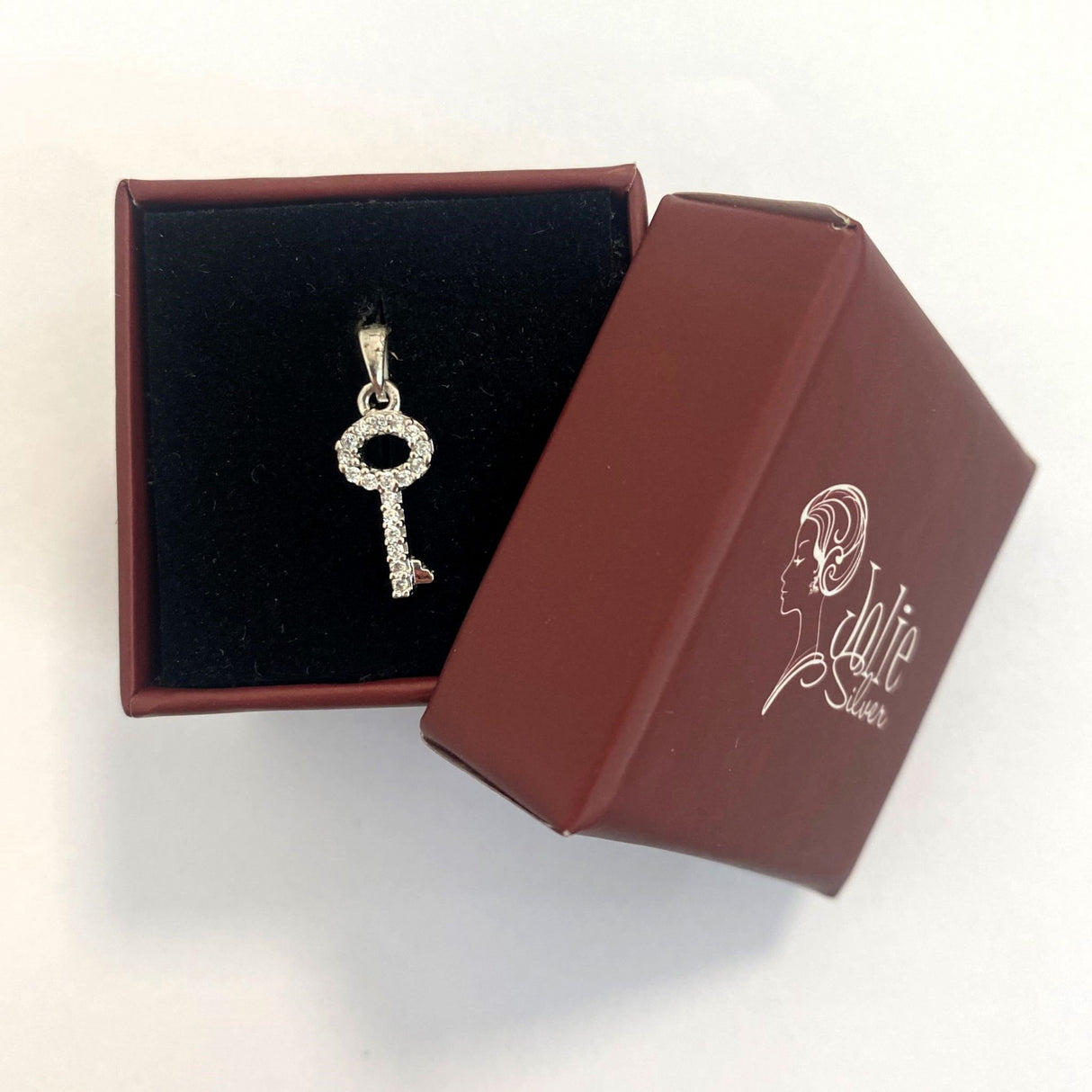 Medál, Jolie ezüst, 925 ezüst, 0,6 G